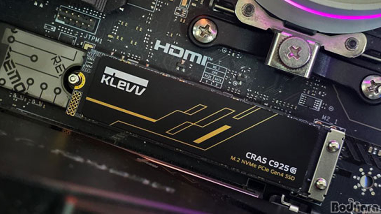 신중한 SSD 선택의 가치 ESSENCORE KLEVV CRAS C925G M.2 NVMe (2TB)