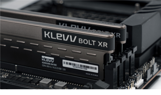 Klevv Bolt XR 16GB DDR4 U-DIMM 3600Mhz OC/Gaming memory 15