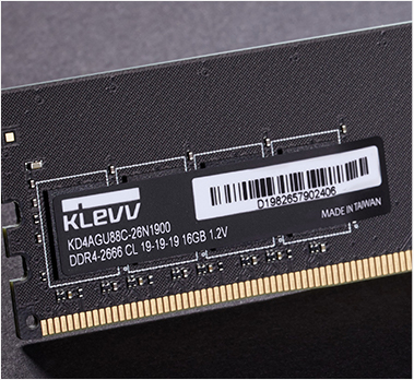 【新品未開封】メモリ Essencore DDR4-2666 8GBx2